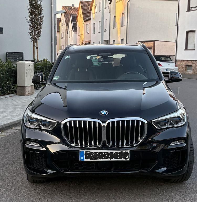 Schwarz Gebraucht 2020 BMW X5 Performance SUV | 48.300 € (Fairer Preis) - Bild 1/4