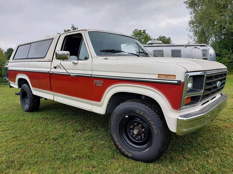Gebraucht 1985 Ford F250 Abholung | 14.950 € - Bild 1/4