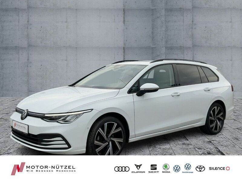 Weiß Gebraucht 2021 VW Golf VIII Life Kombi | 19.250 € (Fairer Preis) - Bild 1/4