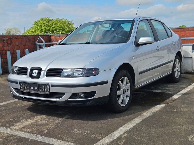 Violet Gebraucht 2002 Seat Toledo Limousine | 1.499 € (Fairer Preis) - Bild 1/4
