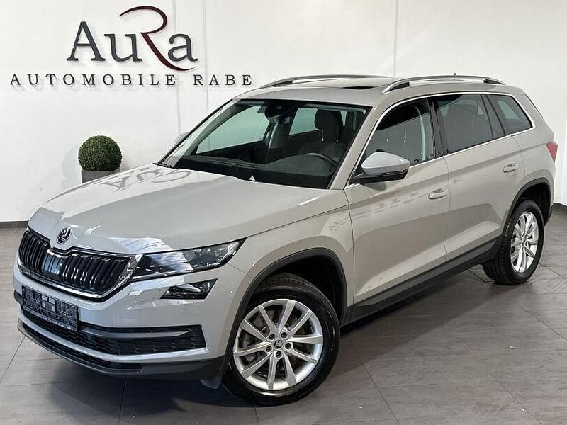 Steelgrau Gebraucht 2020 Skoda Kodiaq Style SUV | 27.449 € (Fairer Preis) - Bild 1/4