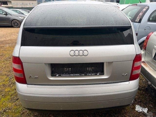 Gebraucht Audi A2 75 PS (55 kW) 2003 Silber Kleinwagen