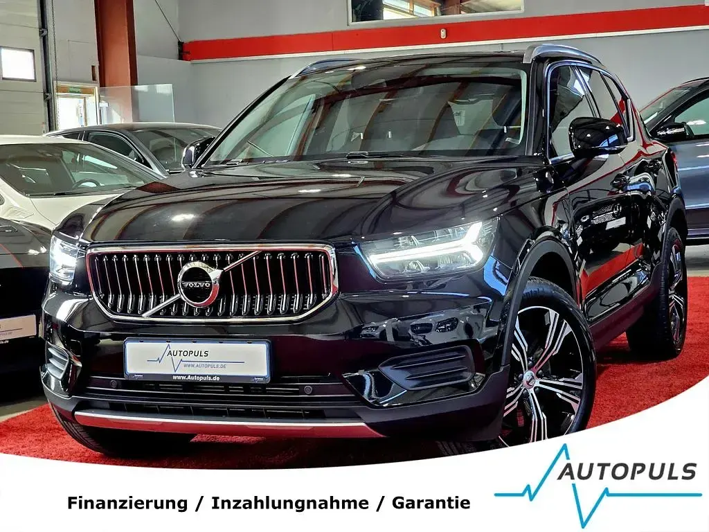 Gebraucht Volvo XC40 Inscription 211 PS (155 kW) 2021 Black solid (stone) / soli SUV