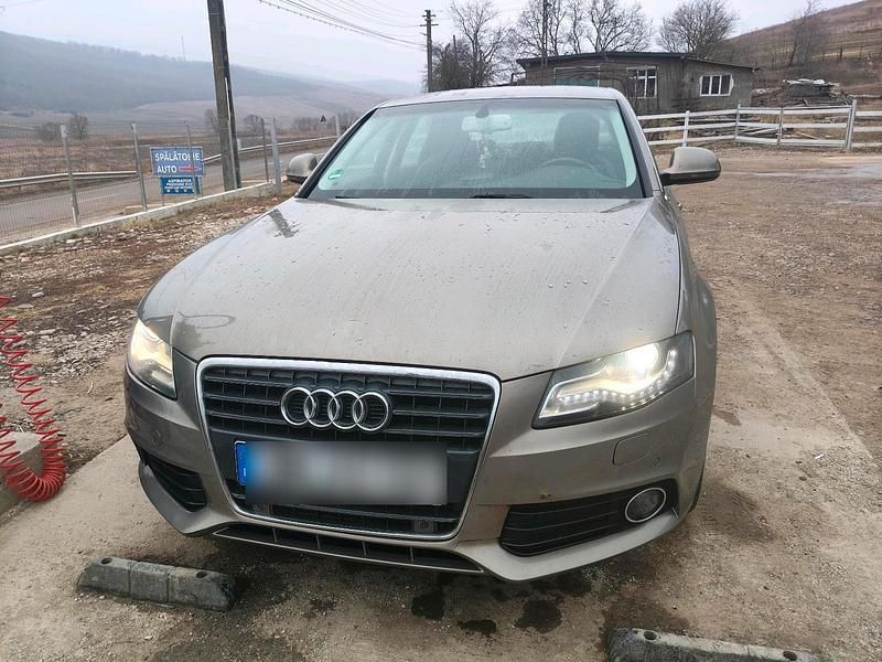 Gebraucht Audi A4 160 PS (117 kW) 2008 Gold Kleinwagen