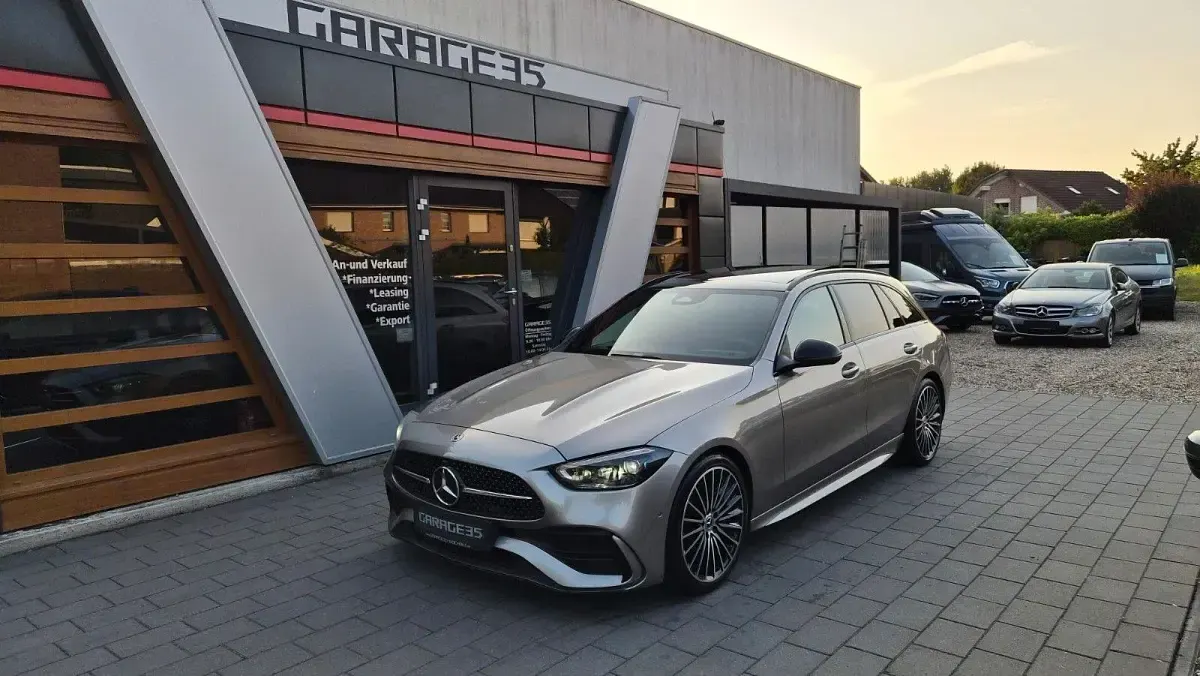 Gebraucht Mercedes 200 AMG 163 PS (119 kW) 2023 Silber Limousine