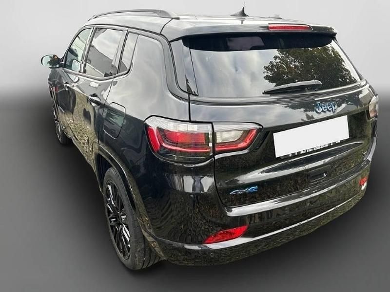 Gebraucht Jeep Compass 241 PS (177 kW) 2022 Schwarz SUV