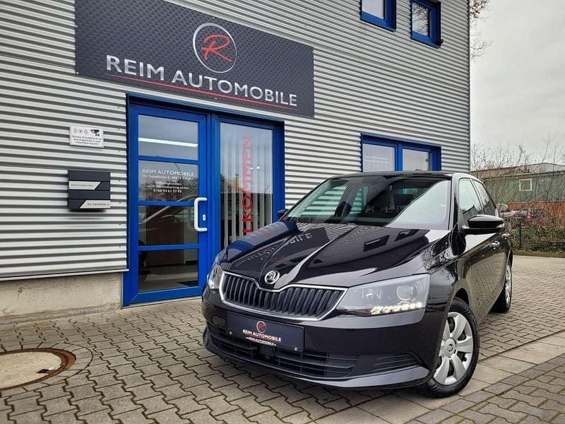 Gebraucht Skoda Fabia Ambition 90 PS (66 kW) 2015 Schwarz Kleinwagen