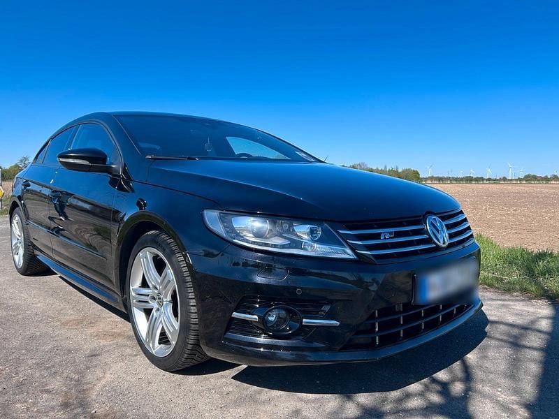 Second-hand VW Passat 184 CP (135 kW) 2016 Negru Coupe