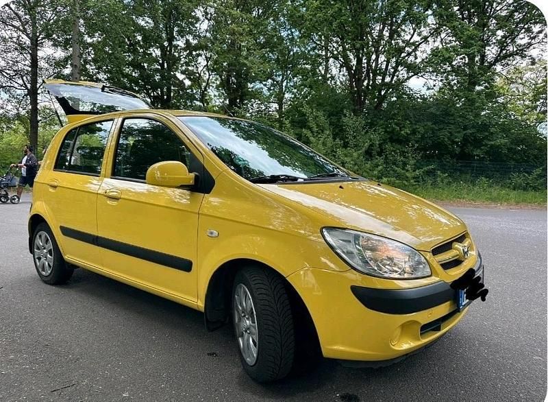 Grau Gebraucht 2009 Hyundai Getz Kleinwagen | 1.750 € (Fairer Preis) - Bild 1/4