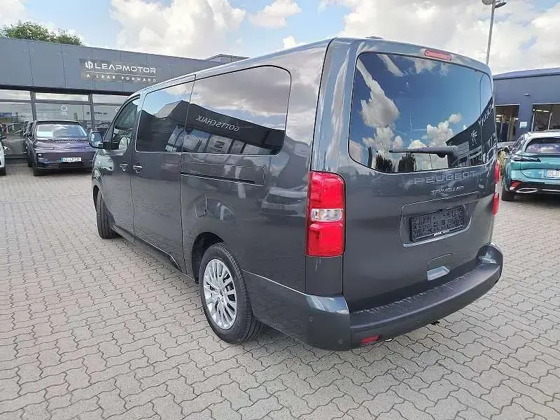 Neu Peugeot Traveller Active 181 PS (133 kW) 2026 Grau Van / Kleinbus
