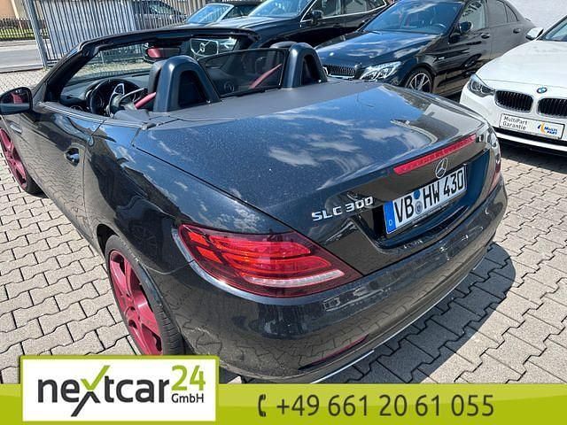 Gebraucht Mercedes SLC300 245 PS (180 kW) 2016 Black metallic Cabrio