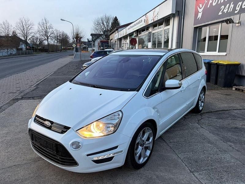 Gebraucht Ford S-MAX Titanium 239 PS (175 kW) 2014 Weiß Van / Kleinbus