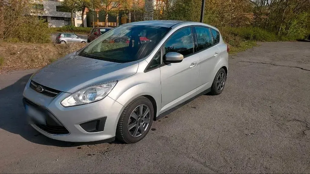 Używany Ford C-MAX 115 KM (84 kW) 2011 Srebrny Minivan