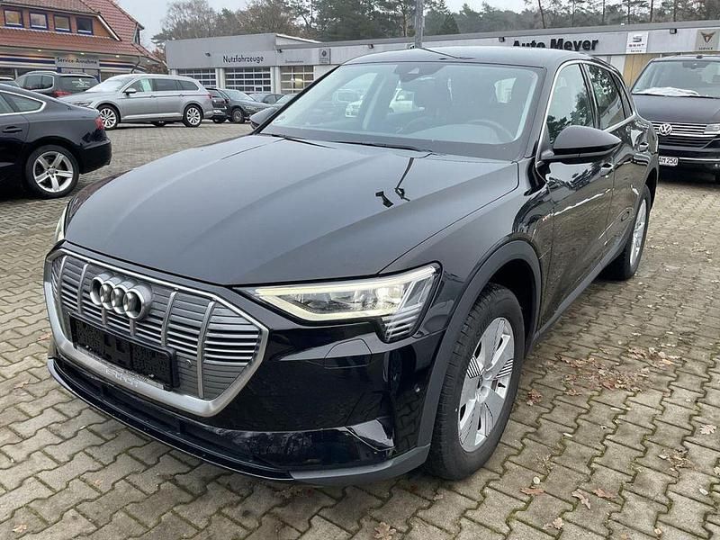 Gebraucht Audi e-tron 158 kW (215 PS) 2021 Schwarz SUV