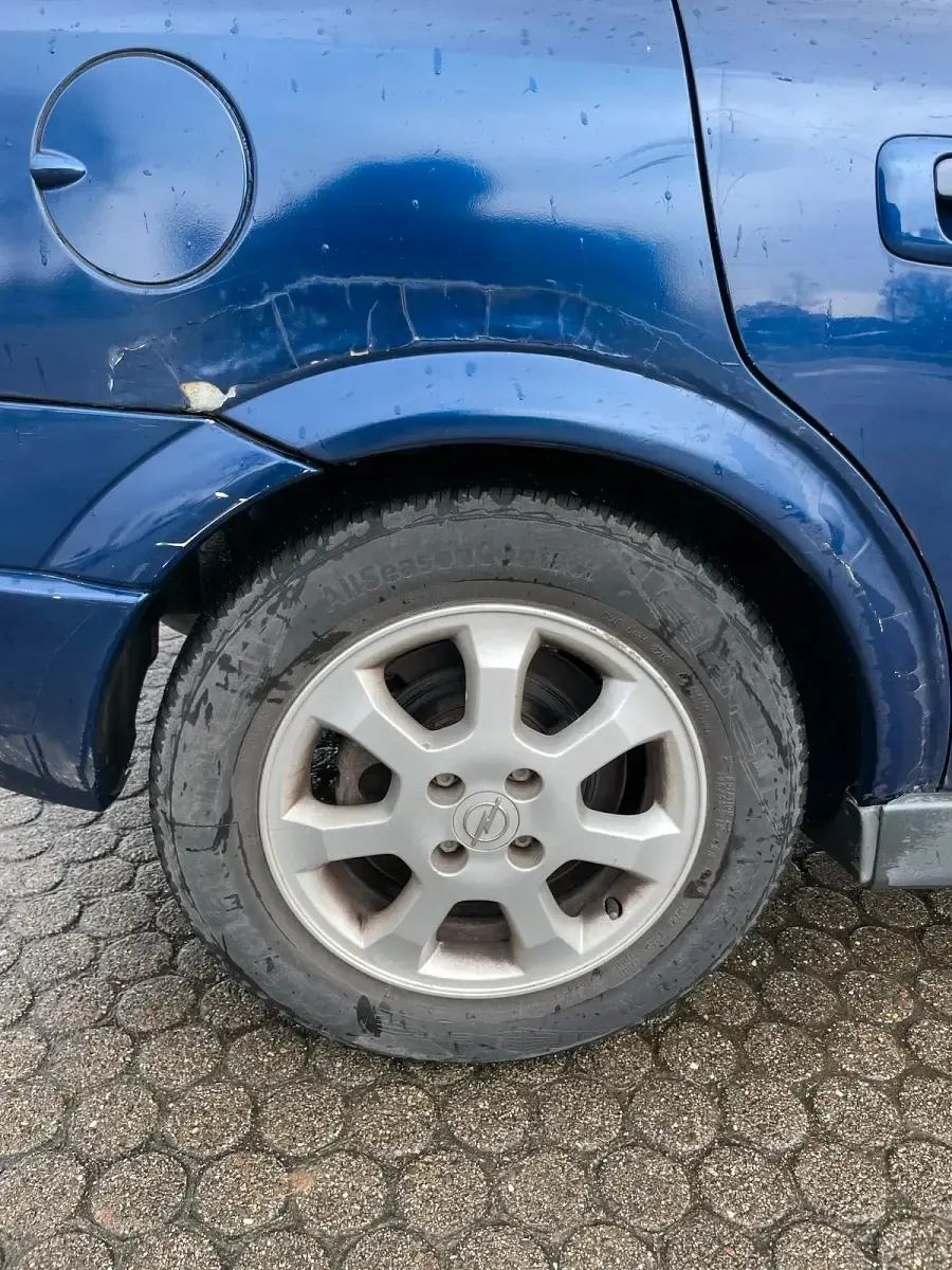 Gebraucht Opel Astra 103 PS (75 kW) 2004 Blau Limousine