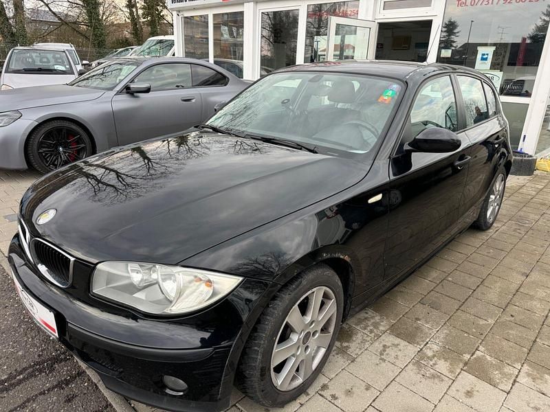 Gebraucht BMW 116 Advantage 116 PS (85 kW) 2006 Schwarz Kleinwagen
