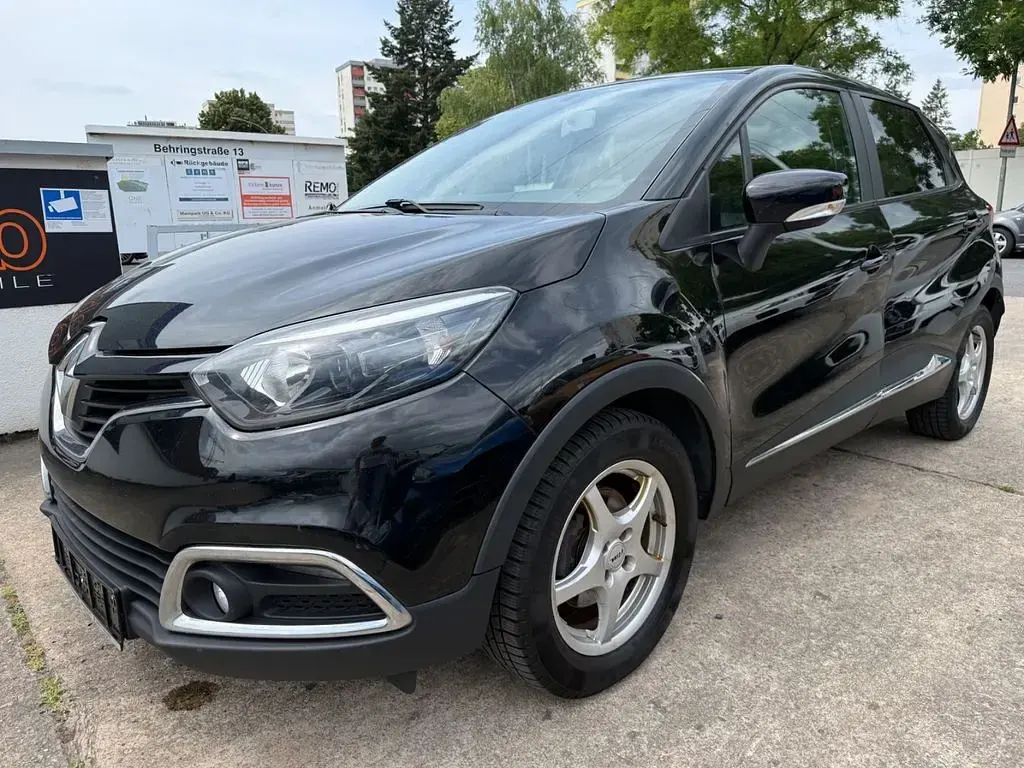 Gebraucht Renault Captur Dynamique 90 PS (66 kW) 2015 Sternenschwarz SUV