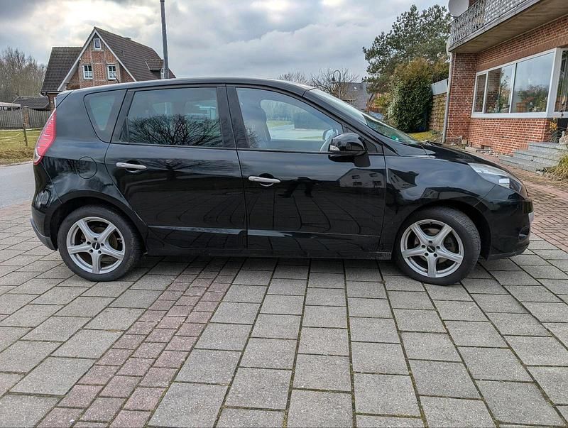 Gebraucht Renault Scénic III 131 PS (96 kW) 2011 Schwarz Van / Kleinbus