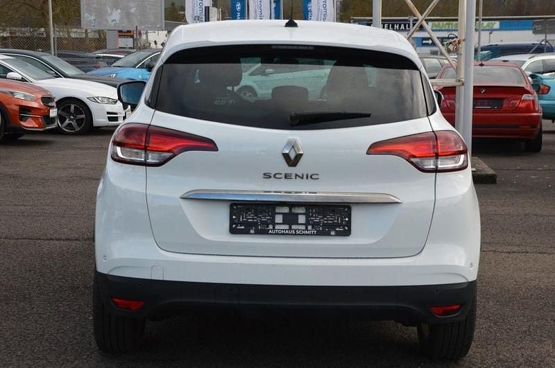 Gebraucht Renault Scénic IV 116 PS (85 kW) 2019 Weiß Van / Kleinbus