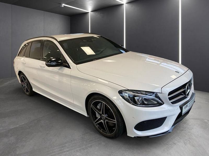 Gebraucht Mercedes C300 AMG 245 PS (180 kW) 2017 Weiß Limousine