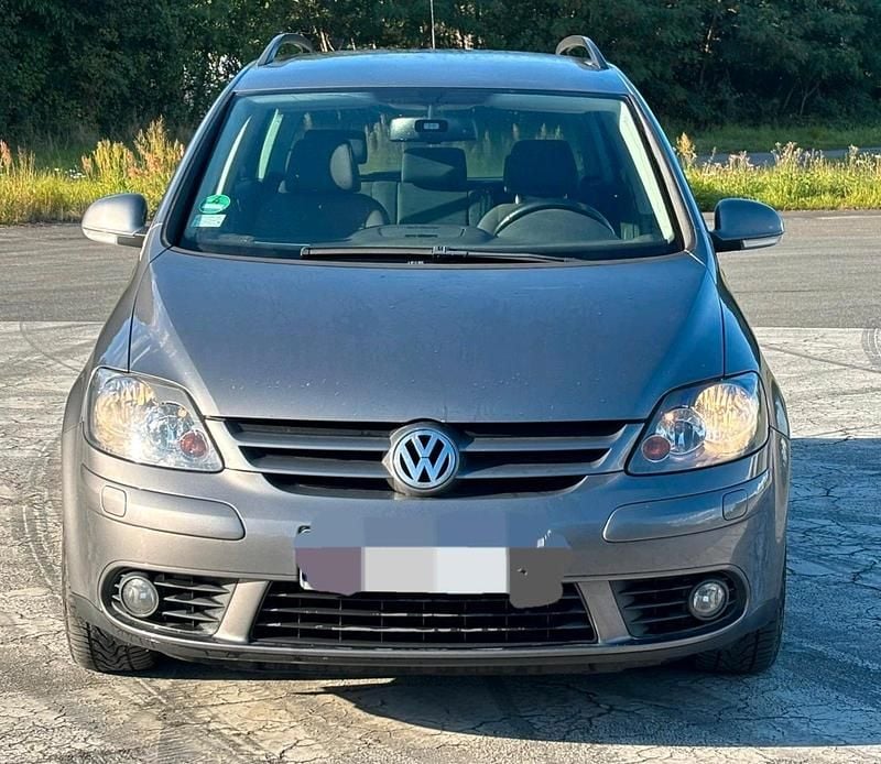 Andere farben Gebraucht 2009 VW Golf Plus Cross United Van / Kleinbus | 2.150 € (Superpreis) - Bild 1/4