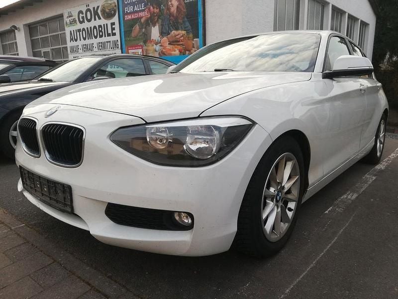 Gebraucht BMW 116 136 PS (100 kW) 2012 Weiß Kleinwagen