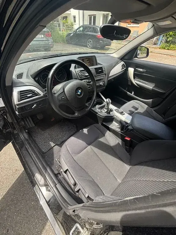 Gebraucht BMW 114 Advantage 102 PS (75 kW) 2014 Schwarz Kleinwagen
