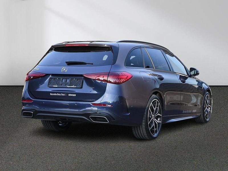 Gebraucht Mercedes C200 AMG line 204 PS (150 kW) 2026 Blau Limousine