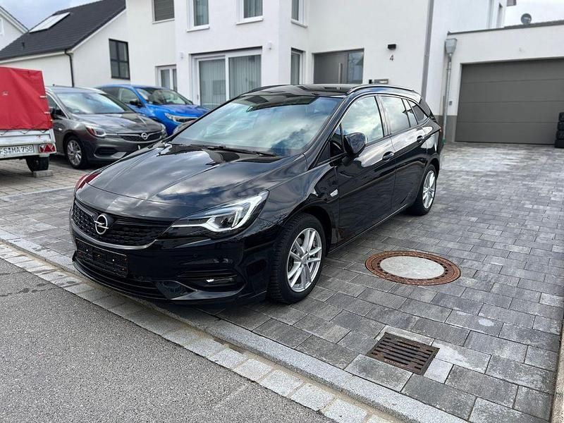 Gebraucht Opel Astra Ultimate 122 PS (89 kW) 2021 Schwarz Kombi