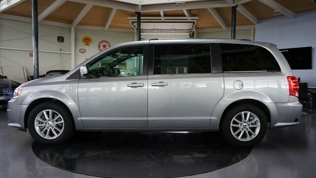 Occasion Dodge Grand Caravan 287 ch (211 kW) 2018 Gris Monospace