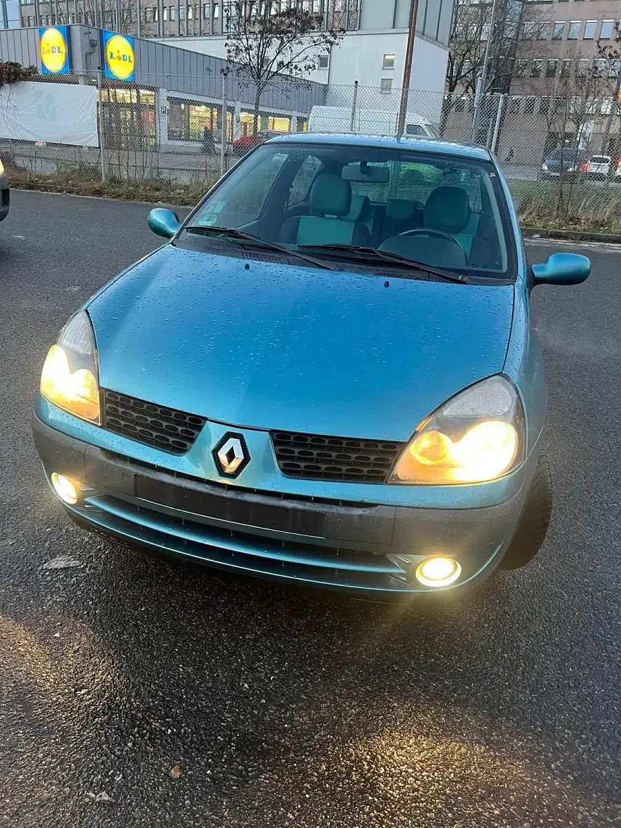 Gebraucht Renault Clio 2002 Blau Kleinwagen