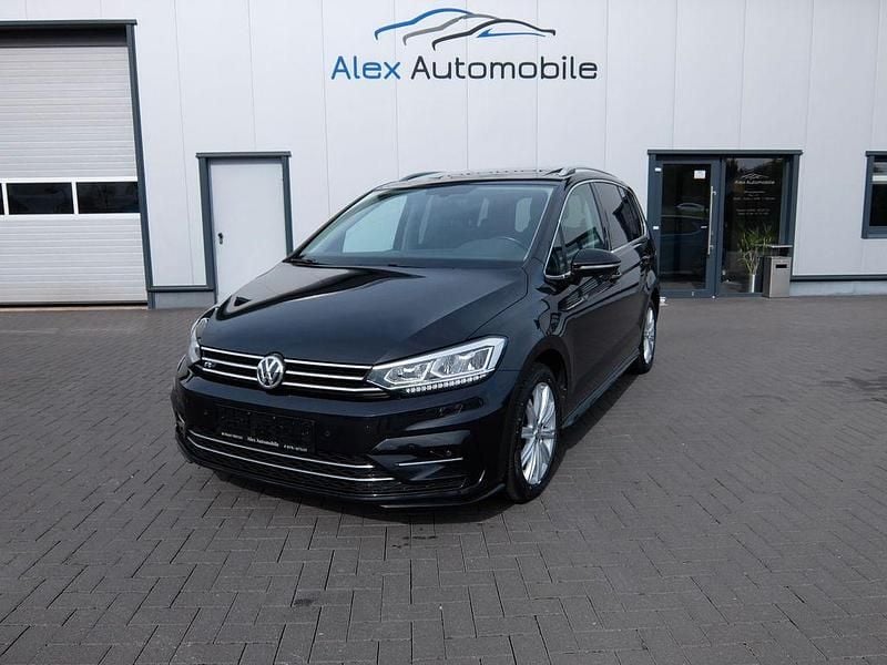 Schwarz Gebraucht 2018 VW Touran R-line Van / Kleinbus | 19.400 € (Fairer Preis) - Bild 1/4