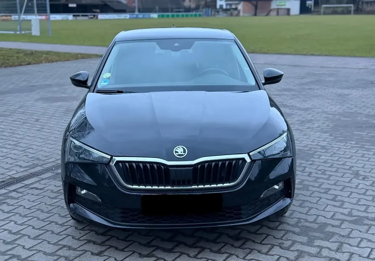 Gebraucht Skoda Scala 116 PS (85 kW) 2020 Schwarz Kleinwagen