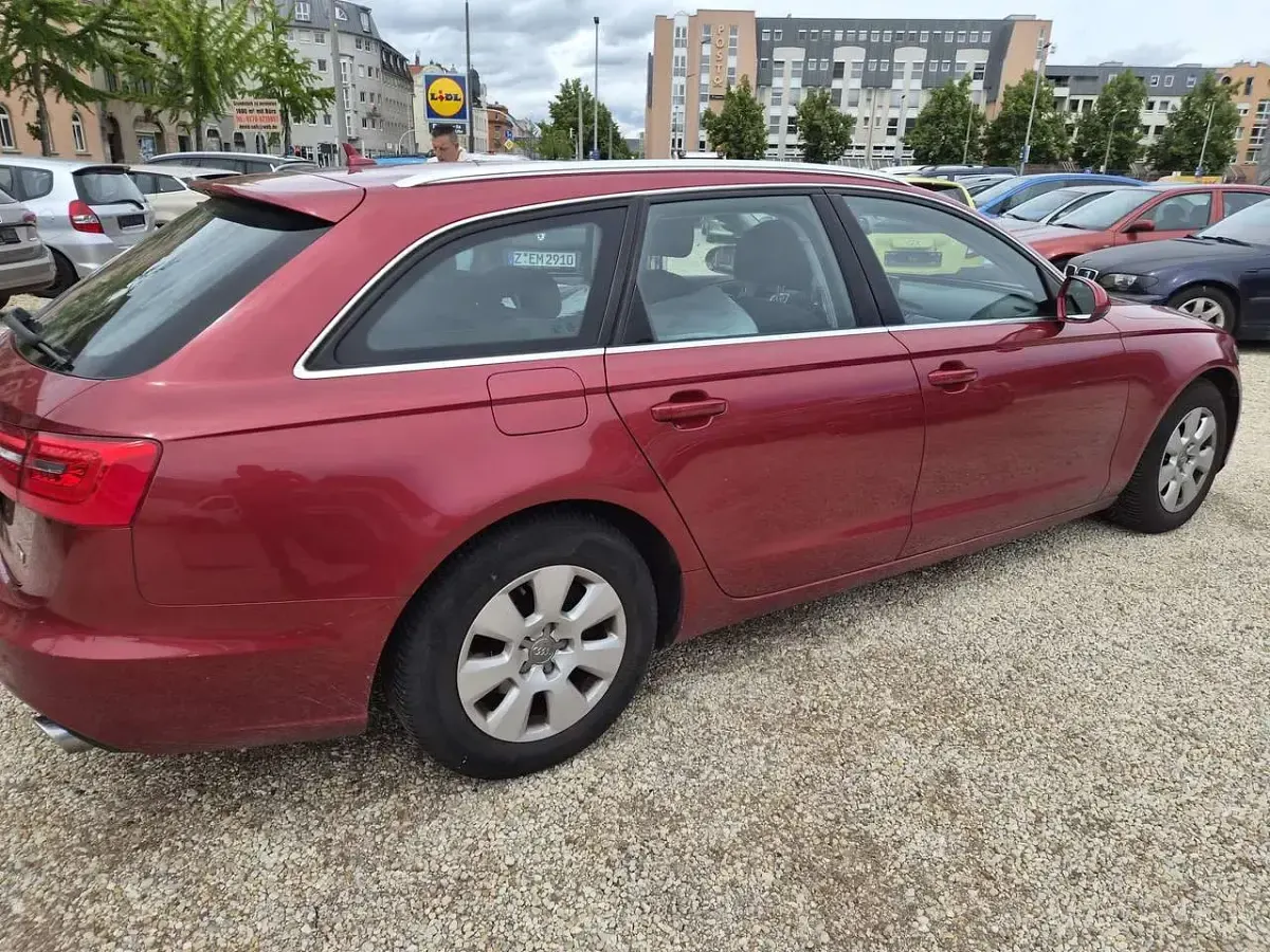 Gebraucht Audi A6 204 PS (150 kW) 2014 Granatrot perleffekt Kombi