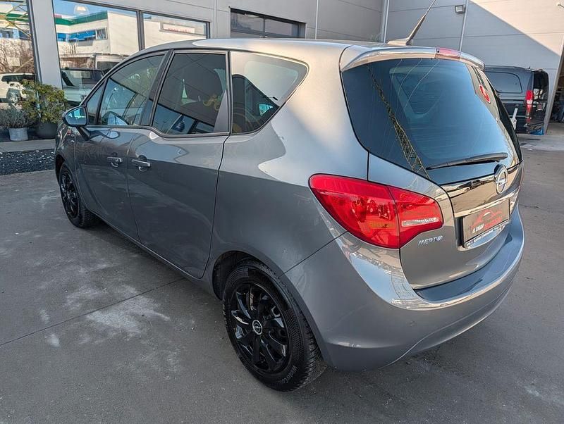 Gebraucht Opel Meriva drive 120 PS (88 kW) 2016 Grau Van / Kleinbus