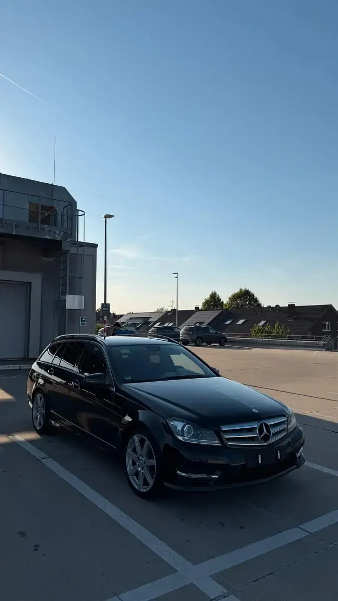 Gebraucht Mercedes C220 AMG 170 PS (125 kW) 2013 Schwarz Kombi