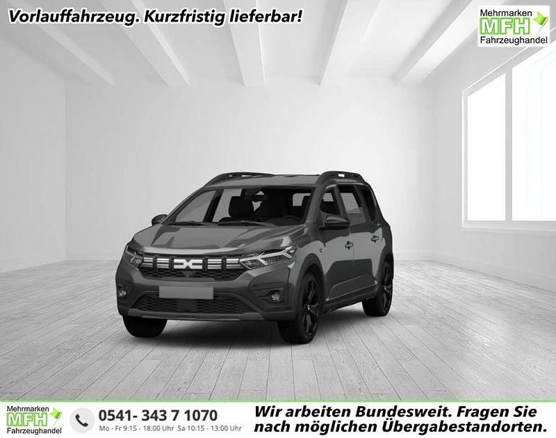 Neu Dacia Jogger Expression 101 PS (74 kW) 2026 Urban grau Van / Kleinbus
