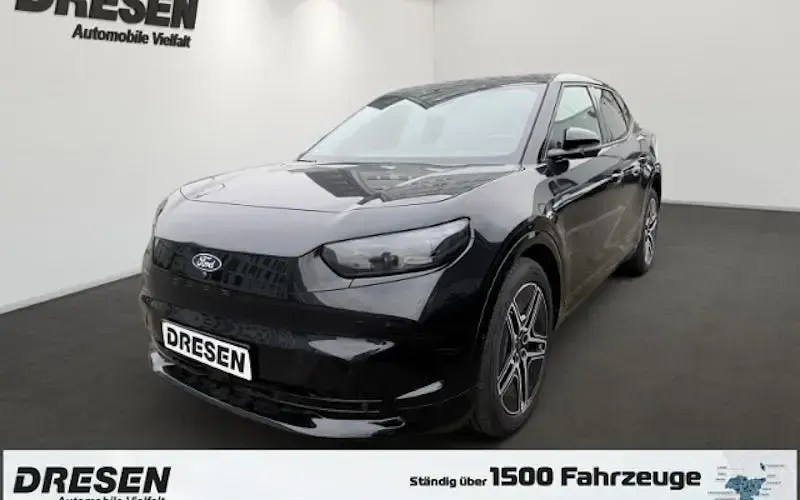 Używany Ford Capri Premium 250 kW (340 KM) 2025 Czarny SUV