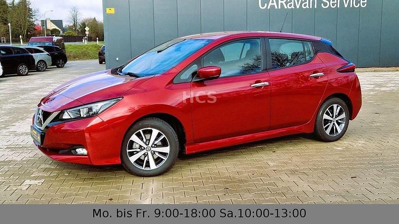 Gebraucht Nissan Leaf 360º 110 kW (150 PS) 2020 Rot Kleinwagen