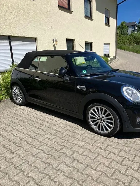Używany Mini Cooper 136 KM (100 kW) 2018 Czarny Hatchback