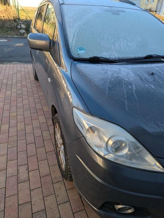 Grau Gebraucht 2008 Mazda 5 Van / Kleinbus | 1.000 € (Superpreis) - Bild 1/4