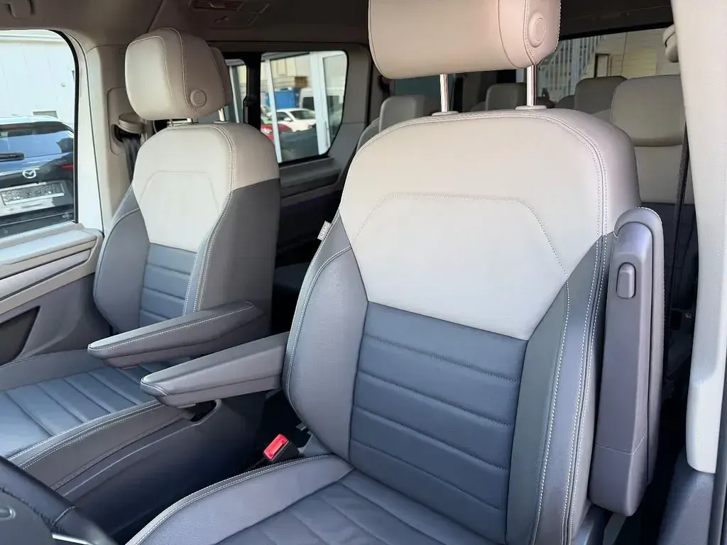 Gebraucht VW T7 Edition 150 PS (110 kW) 2025 Candyweiß Van