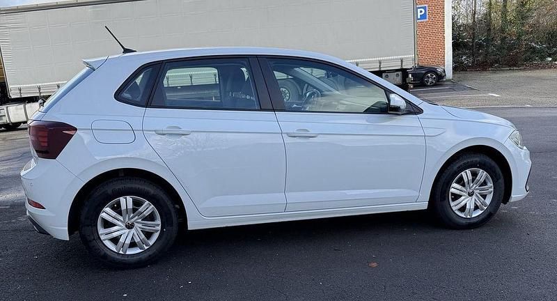 Nouă VW Polo 80 CP (58 kW) 2025 Alb Berlinǎ