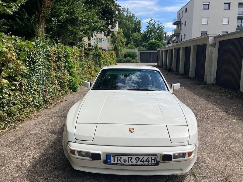 Gebraucht Porsche 944 163 PS (119 kW) 1983 Weiß Coupé