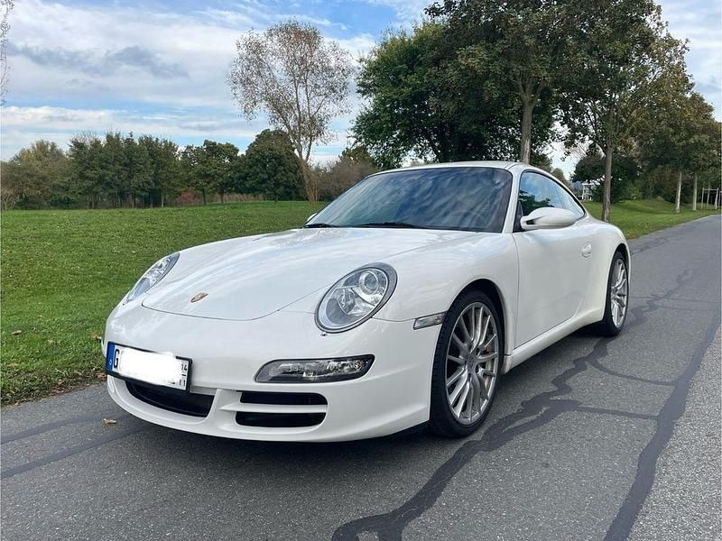 Weiß Gebraucht 2006 Porsche 911 Carrera S Coupé | 46.000 € (Superpreis) - Bild 1/4