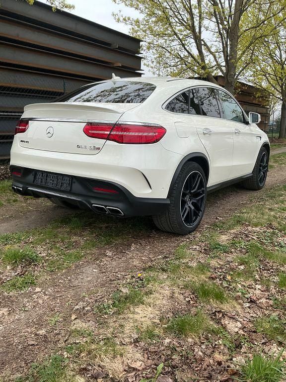 Gebraucht Mercedes GLE63 AMG AMG 557 PS (409 kW) 2016 Weiß Coupé