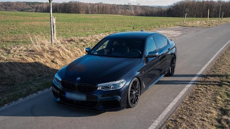 Gebraucht BMW M550 Performance 530 PS (389 kW) 2019 Blau Limousine