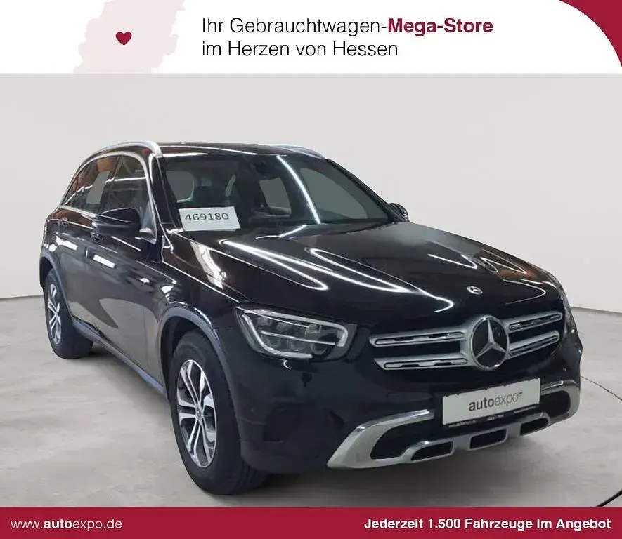 Gebraucht Mercedes GLC220 Exclusive 194 PS (142 kW) 2021 SUV