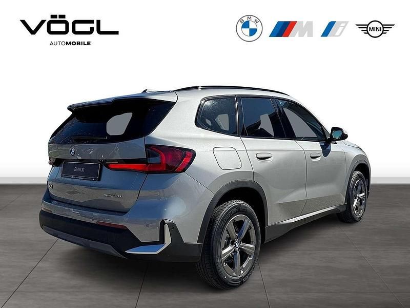 Neu BMW X1 156 PS (114 kW) 2026 Spacesilber SUV