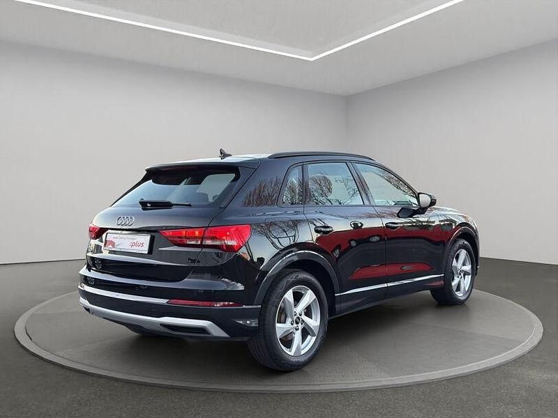 Gebraucht Audi Q3 Advanced 150 PS (110 kW) 2024 Mythosschwarz metallic SUV